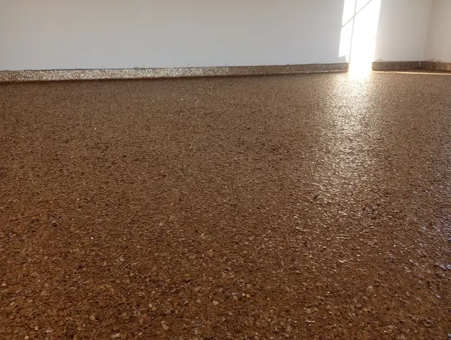 Brown decorative flake floor with cove base